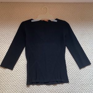 Essendi Black Stretchy Top